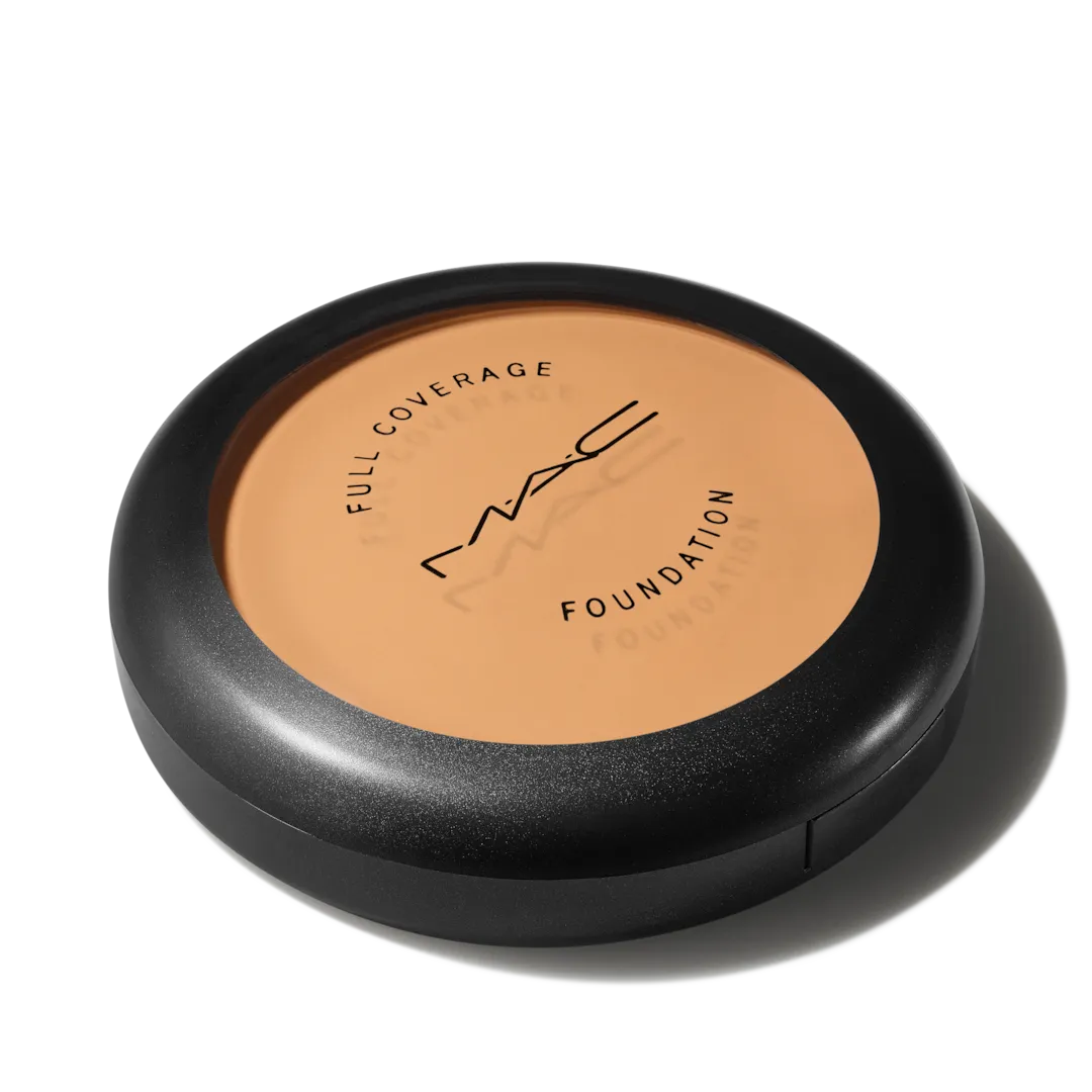 Full Coverage Foundation - Image 4