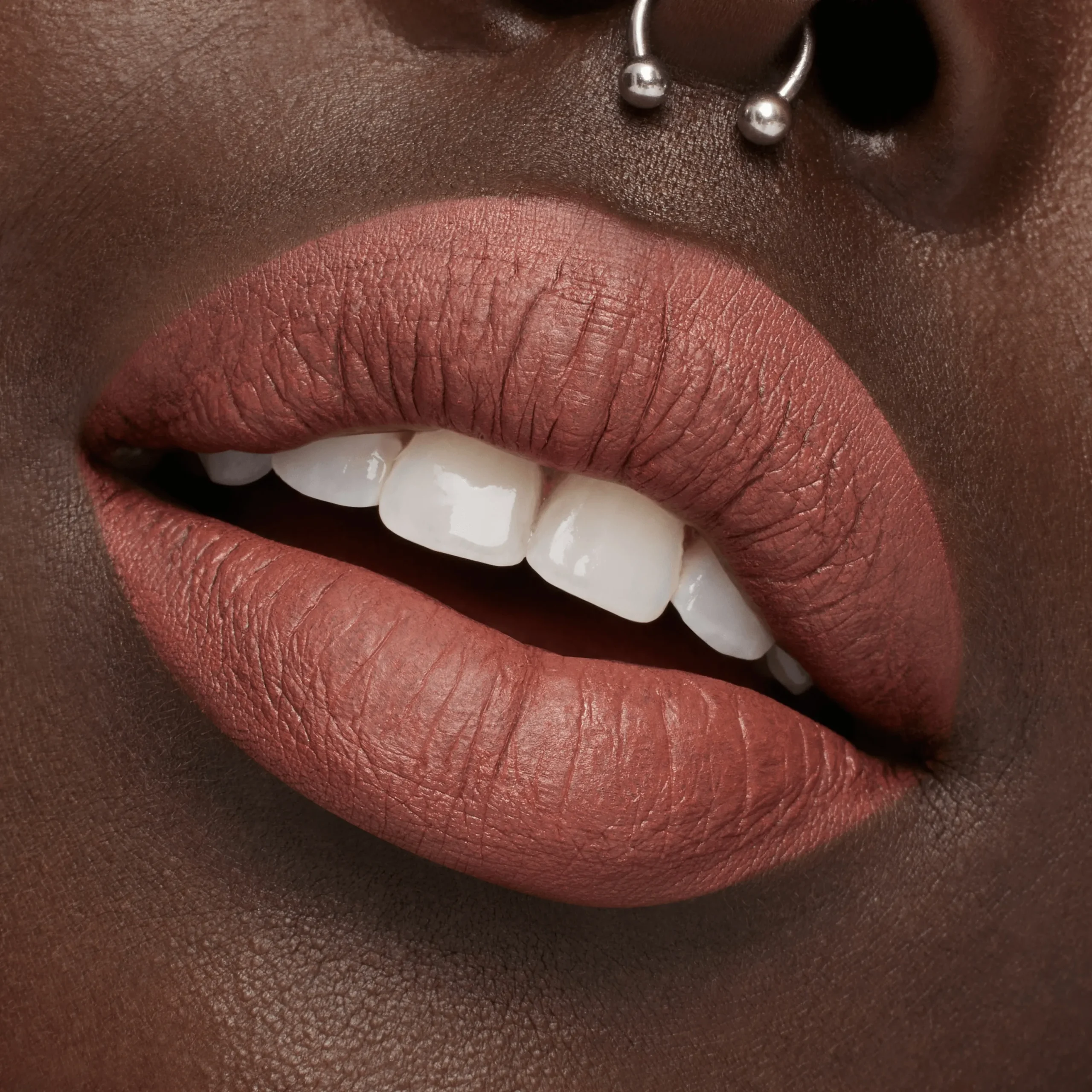 M·A·CXIMAL SILKY MATTE VIVA GLAM LIPSTICK - Image 6
