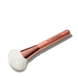 143S Bronzer Fan Brush