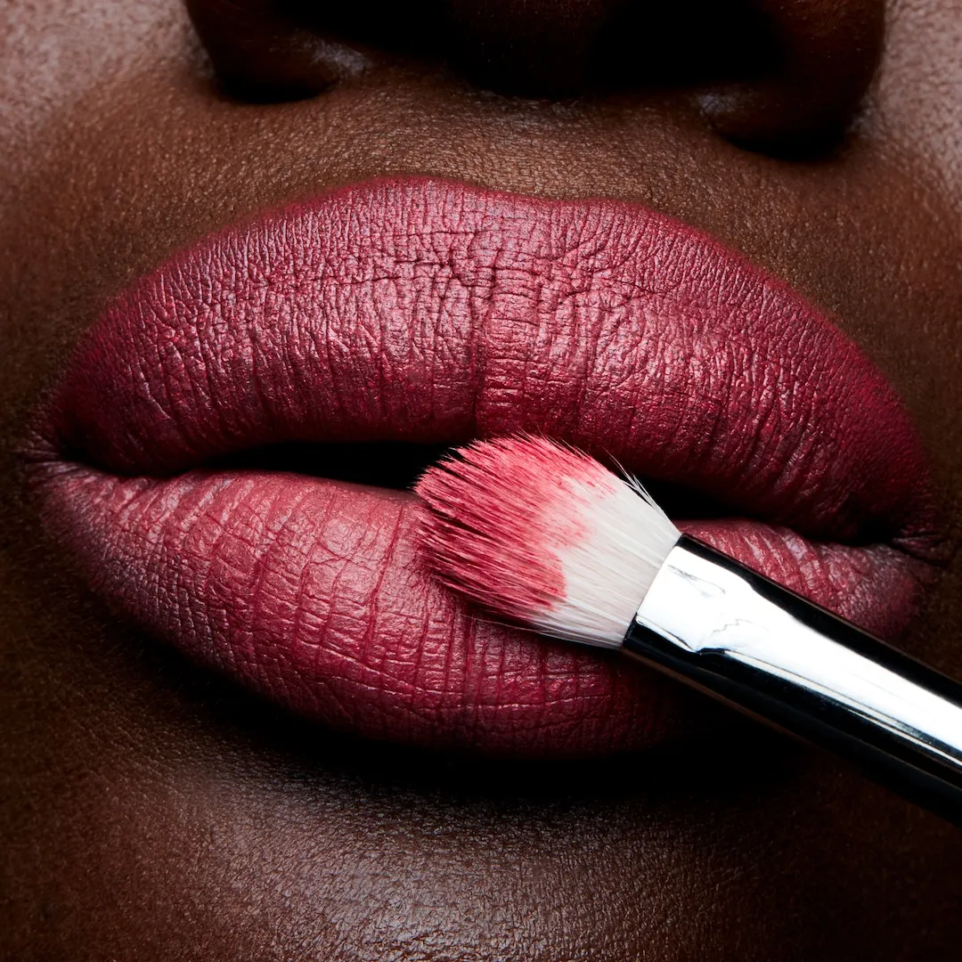 Powder Kiss Lipstick - Image 5