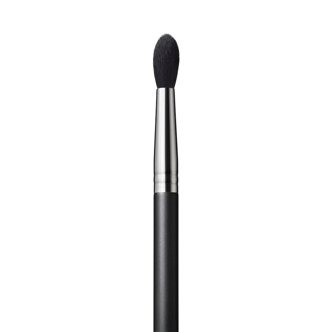 240 Synthetic Large Tapered Blending Brush - Image 3
