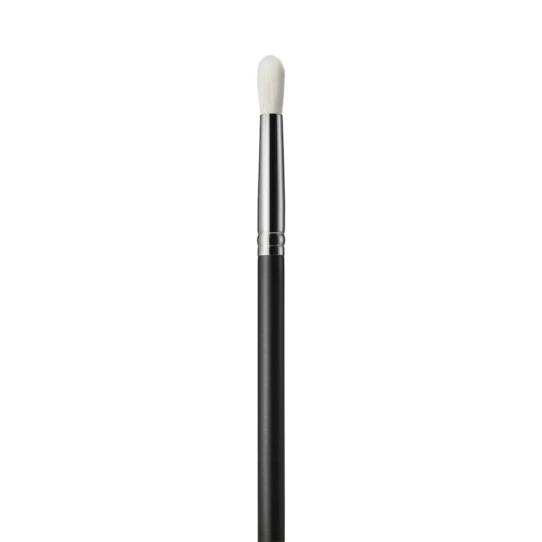 221 Synthetic Mini Tapered Blending Brush - Image 3